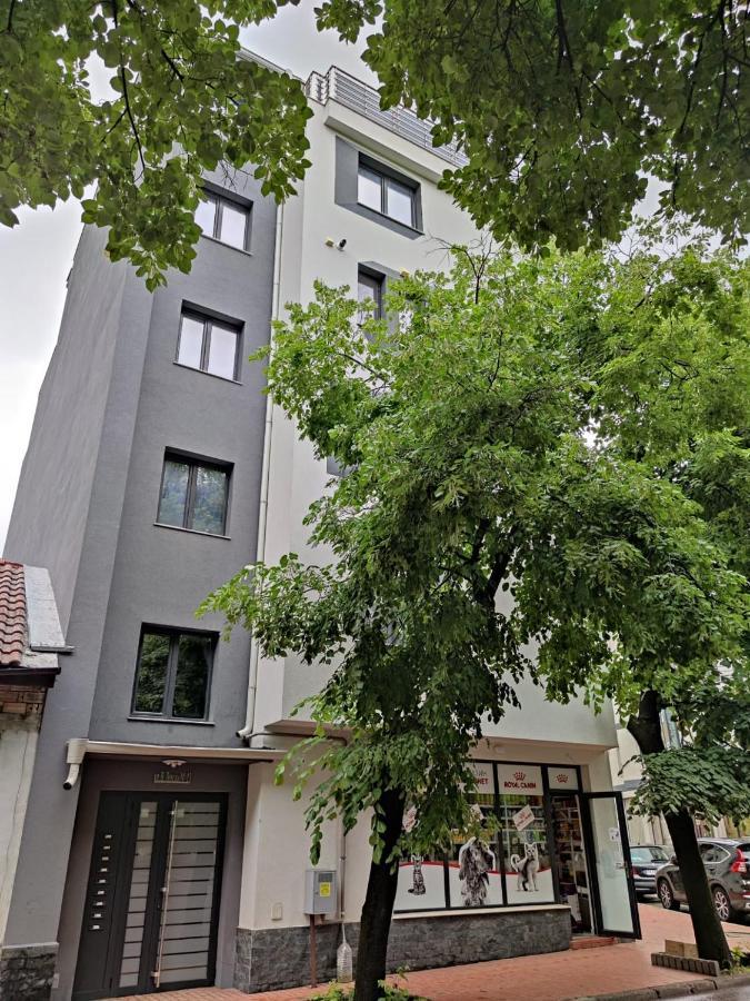 Flowers Apartment Dobritj Eksteriør billede